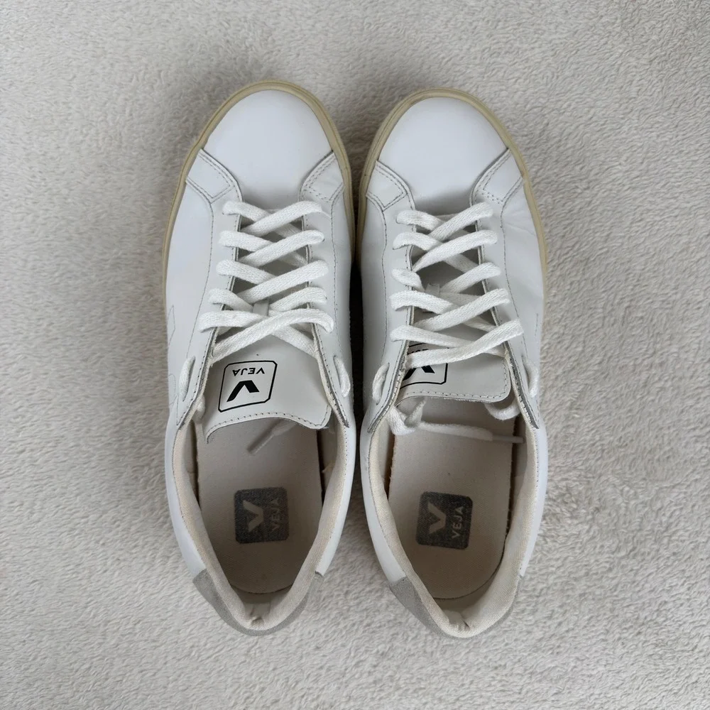 Veja Esplar White Leather Low Top Sneakers Grey Suede Heel Tab Womens 9 EUR 40